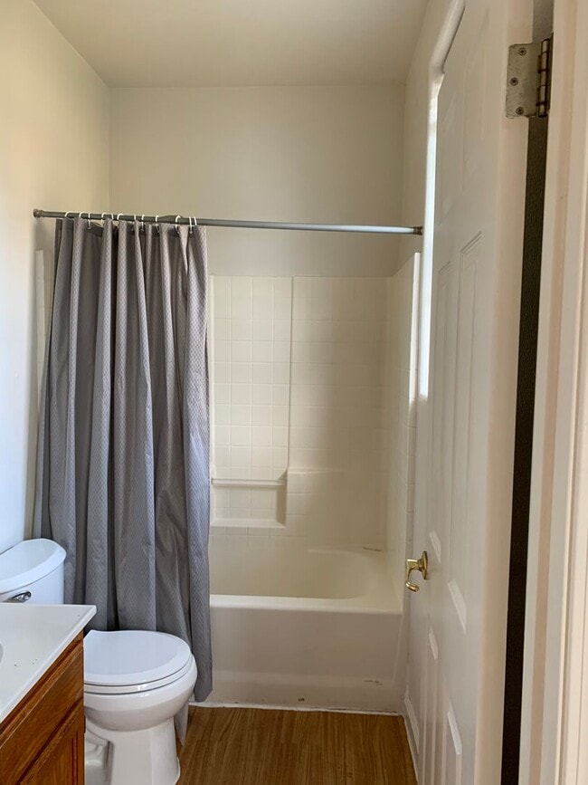 Photo - Light & Bright upstairs one bedroom Granny...