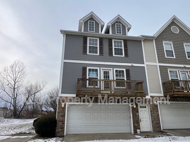 Building Photo - 1104 Flagstone Ln