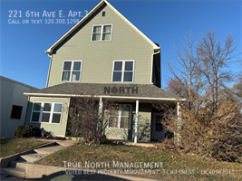 Photo - 221 6th Ave E