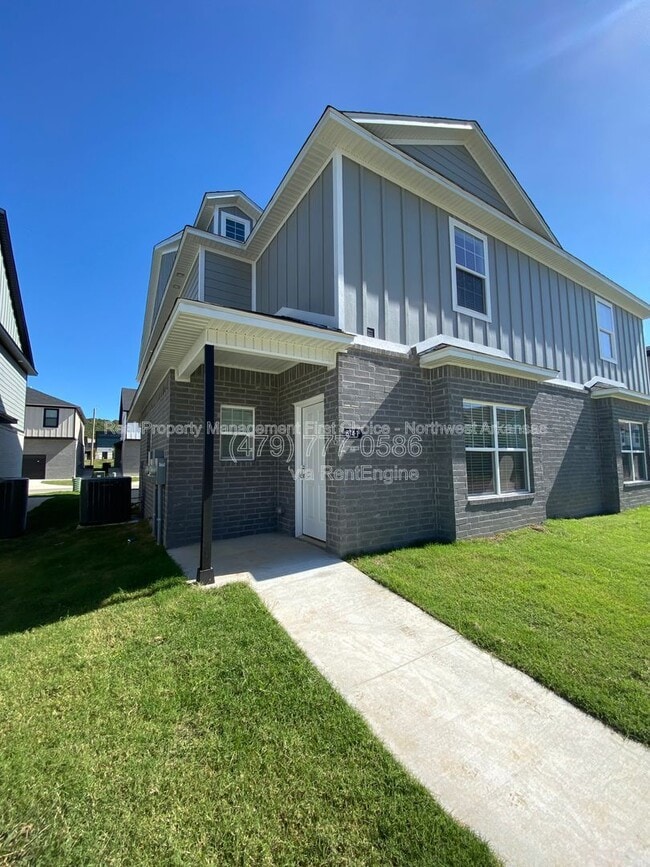 Photo - 798 S Benchmark Ln Unit 2