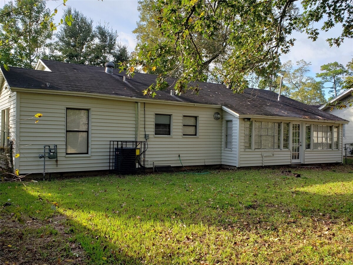 Photo - 3270 Willowood Dr