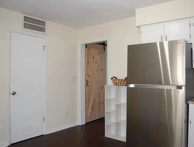 Photo - Room in Townhome on Fargo St