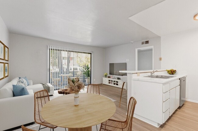 Photo - Parkwood Apartments