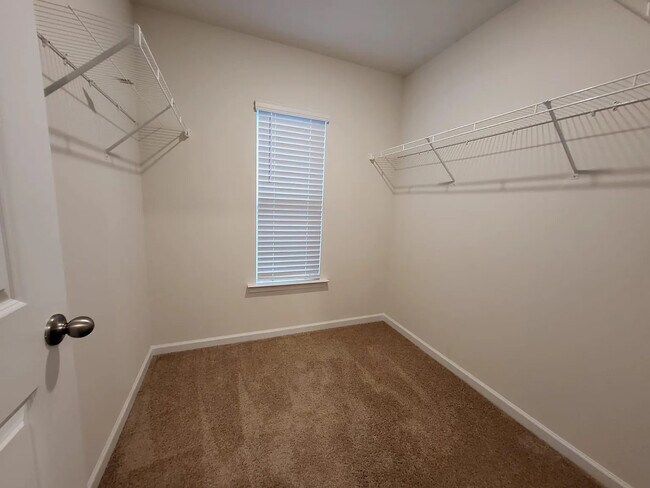 Photo - Room in Townhome on Guildford Hill Ln