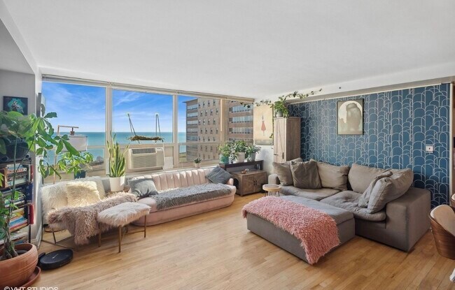 Photo - 3950 N Lake Shore Dr Unit 2015