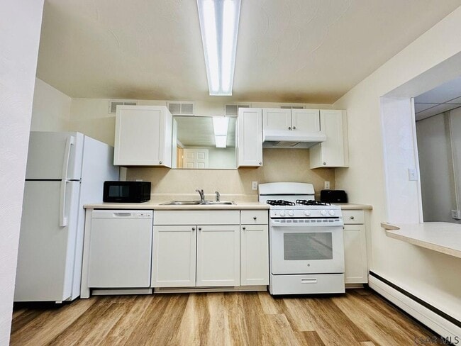 Photo - 907 Old Scalp Ave