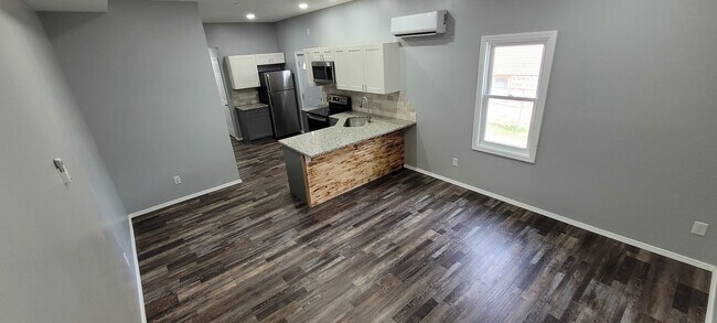 Photo - 1708 West 2nd St N (Ground Floor) Unit 1