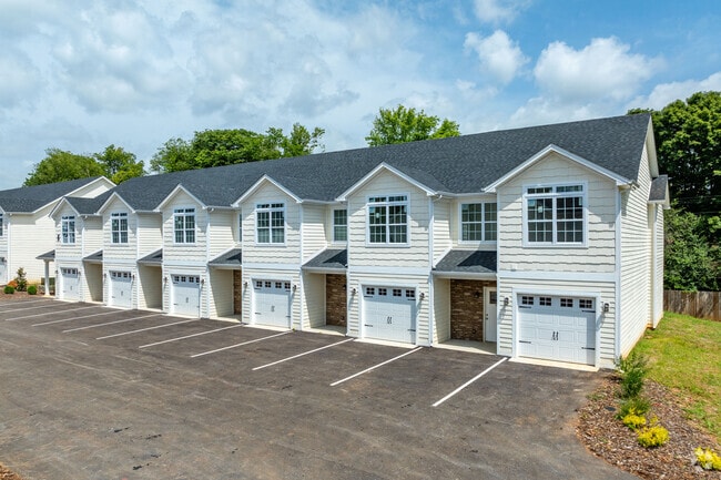 Summerland Townhomes - Summerland Townhomes