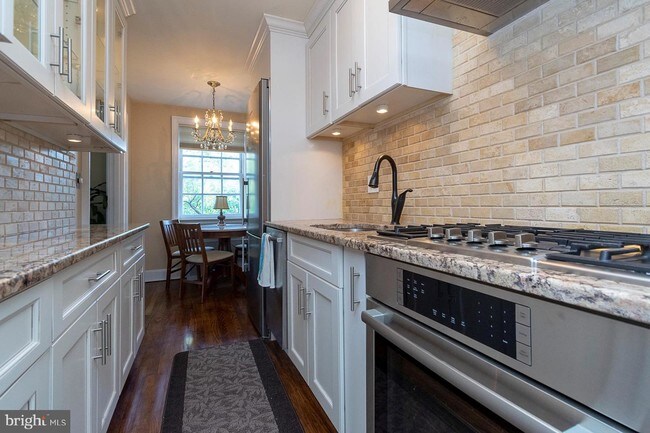 Photo - 3 Palmer Square Unit 3H