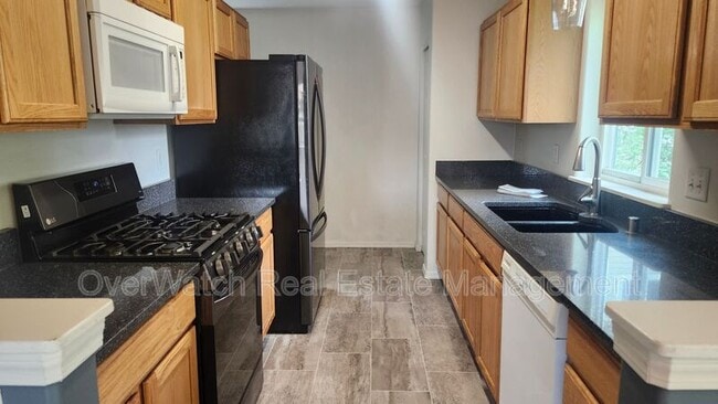 Photo - 1028 E 8th Ave