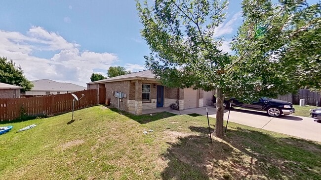 Photo - NO JUNE RENT + $1,395 RENT DUPLEX IN HARKER HEIGHTS!