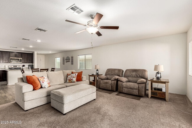 Photo - 1532 E Inouye Dr