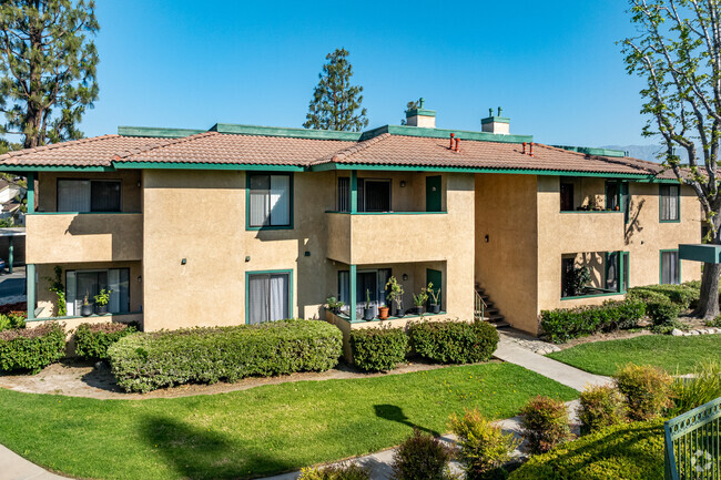 Building Photo - Cherry Cove Rental