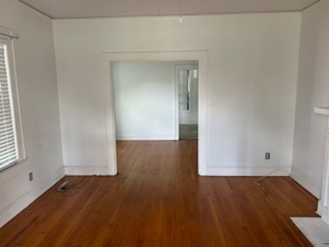 Photo - Quiet Downtown property