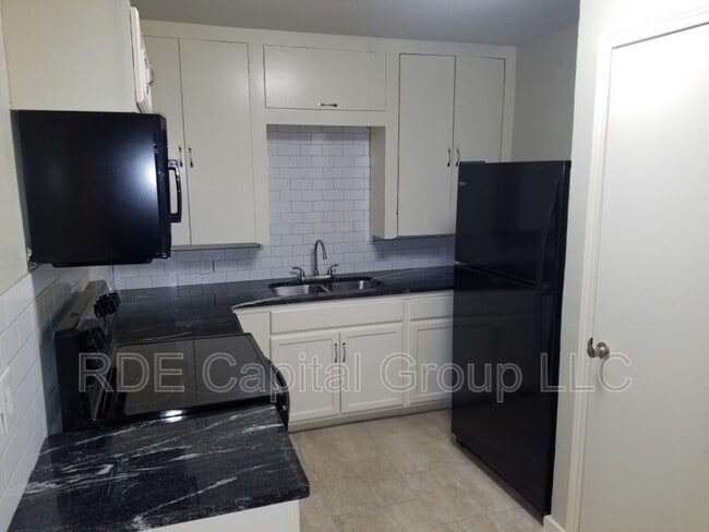 Photo - 2909 Avenue A Unit 2909