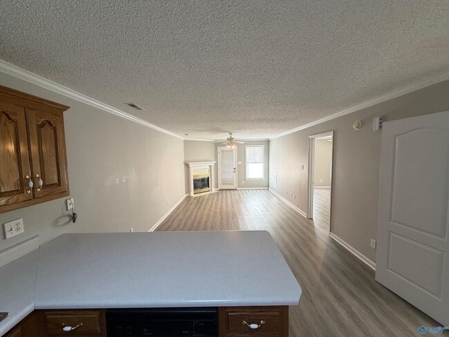 Photo - 2405 Halifax Pl SW