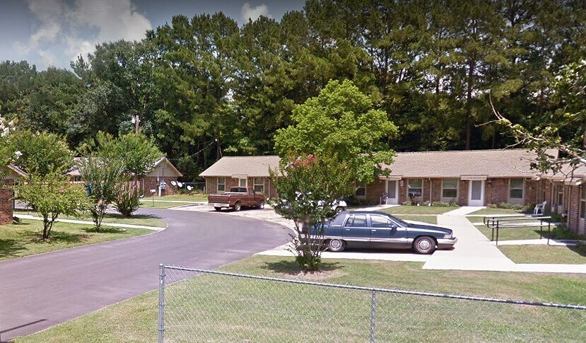 Photo - 101 S Bogle Rd