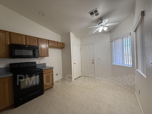 Photo - 2281 River Valley Pl