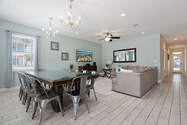 94 Dolphin St Unit SI ID1285918P