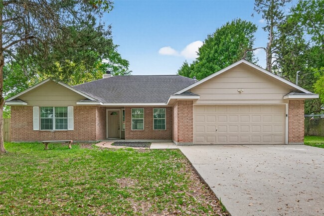 Building Photo - 11655 Lakeview Manor Dr