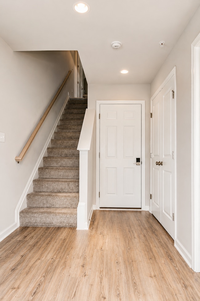 Photo - 210 Gress Rd