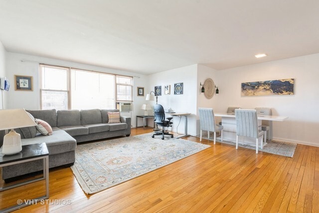 Photo - 6127 N Seeley Ave Unit 2C