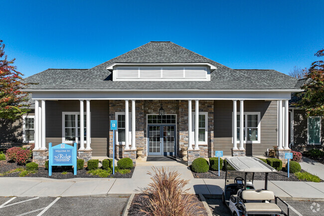 Building Photo - Ridge at Hamilton Crossing Rental