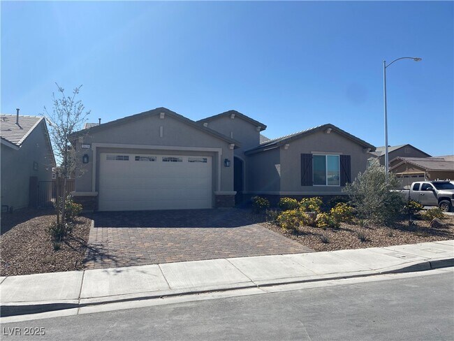 Photo - 1639 Dire Wolf Ave Casa