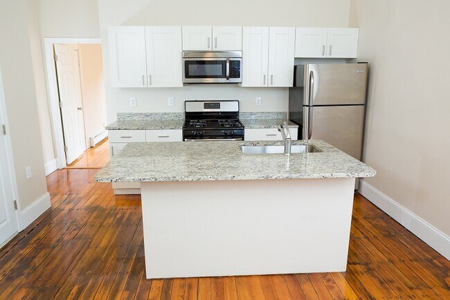 Photo - 18 Ashley St Unidad #1