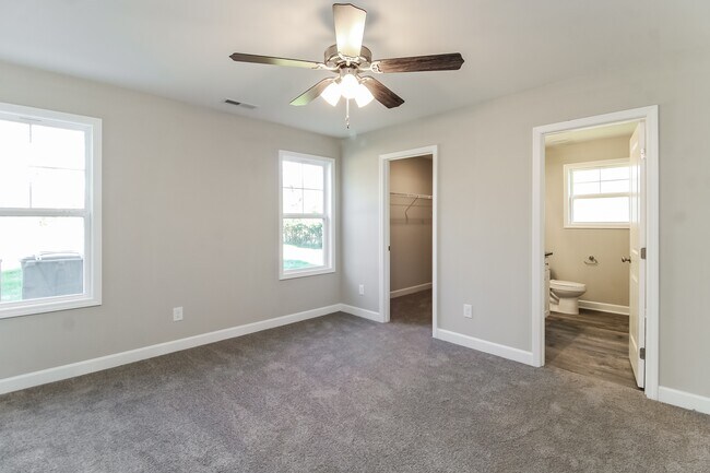 Photo - 209 Partee St