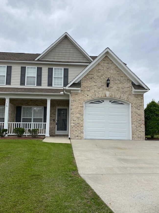 Brook Hollow Townhome- Coming Soon - Brook Hollow Townhome- Coming Soon
