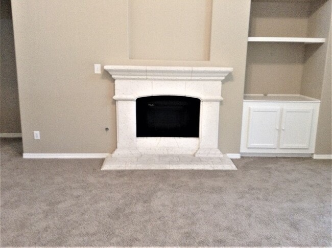 1322 Ventura Canyon Dr
