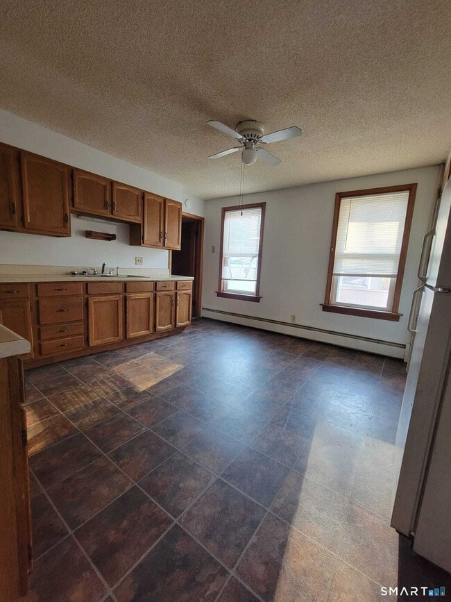 3 Pearl St Unit 2