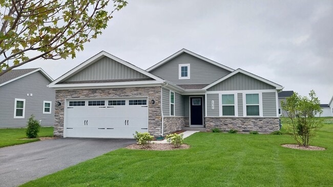 121 Cornerstone Dr
