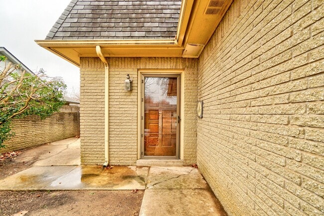 Photo - 2244 Donna Dr Unit 1