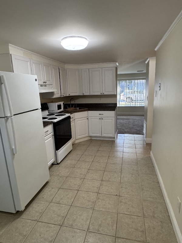 Photo - 11 Madison Ave Unit 11 Madison Ave B