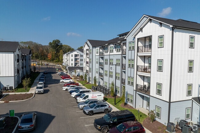 Photo - Novo Hickory Highlands