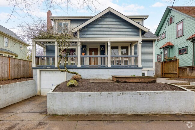 Building Photo - URBAN UPDATED 4 Bedroom/3 Bath CRAFTSMAN S... Rental