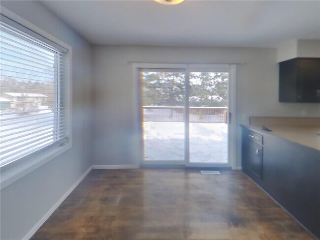 Photo - 14307 89th St NE