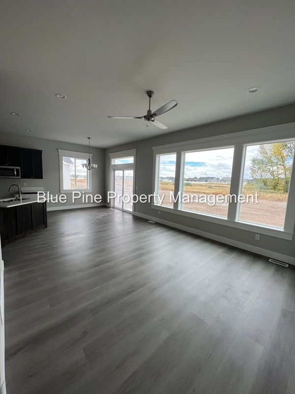 Photo - 4211 N Ventura Ave