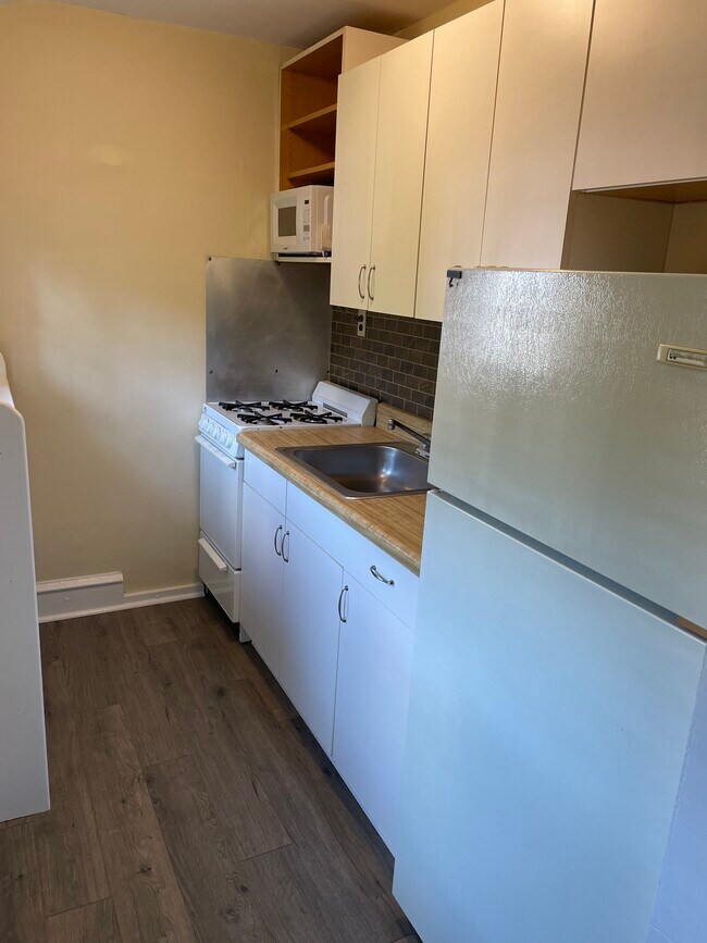 Photo - 101A E Cuthbert Blvd Unit 101A