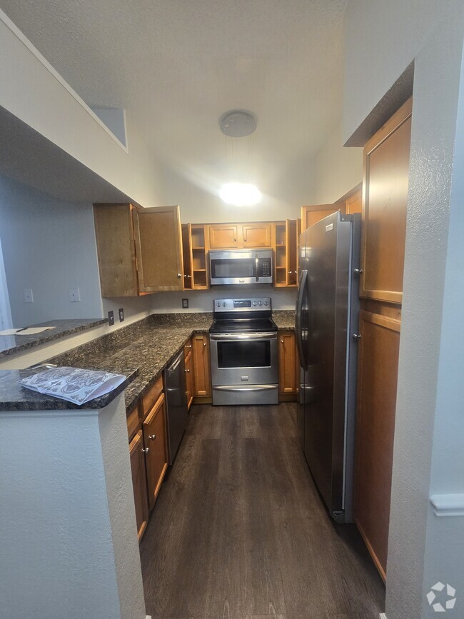 Building Photo - 31 High St Unit 3103 Rental