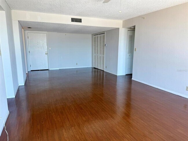 255 Dolphin Point Unit 710