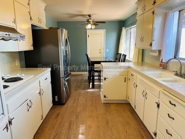 Photo - 3536 E Behymer Ave