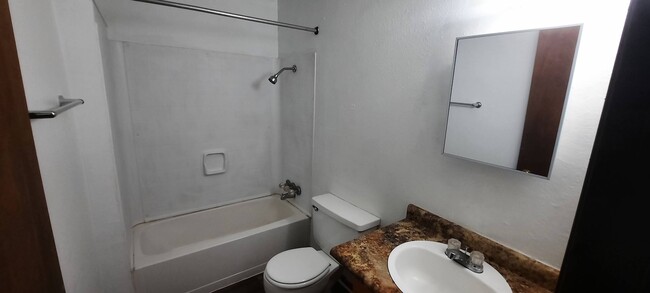 Photo - Buckner Apartments