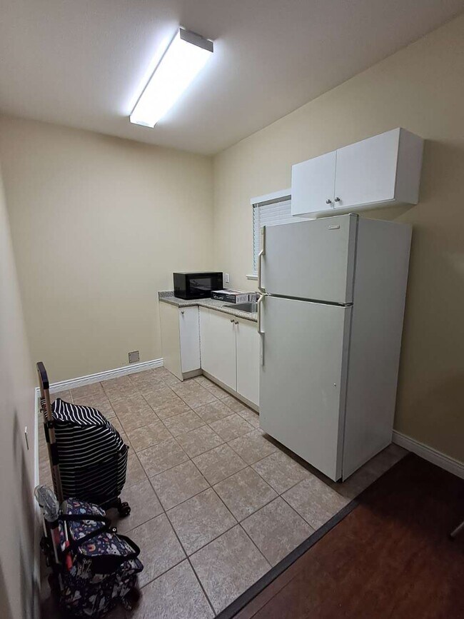 Photo - 9531 Bakerview Dr