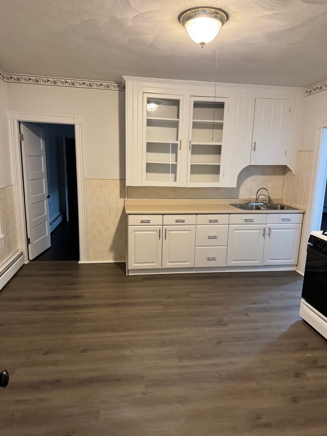 Photo - 26 Wallace St Unit 3rd floor