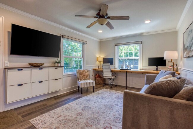 Photo - 214 Ave F Unidad ID1324059P