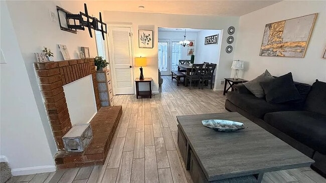 Photo - Room in Townhome on Mill Creek Pl