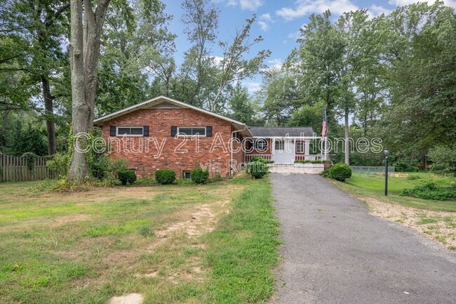 Photo - 4311 Ferry Landing Rd House